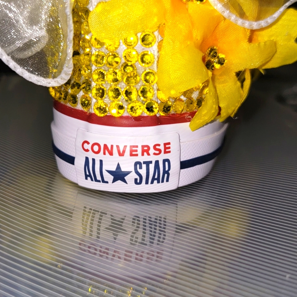 Converse Kids White and Yellow Embellished Shoes - Picture 2 of 6